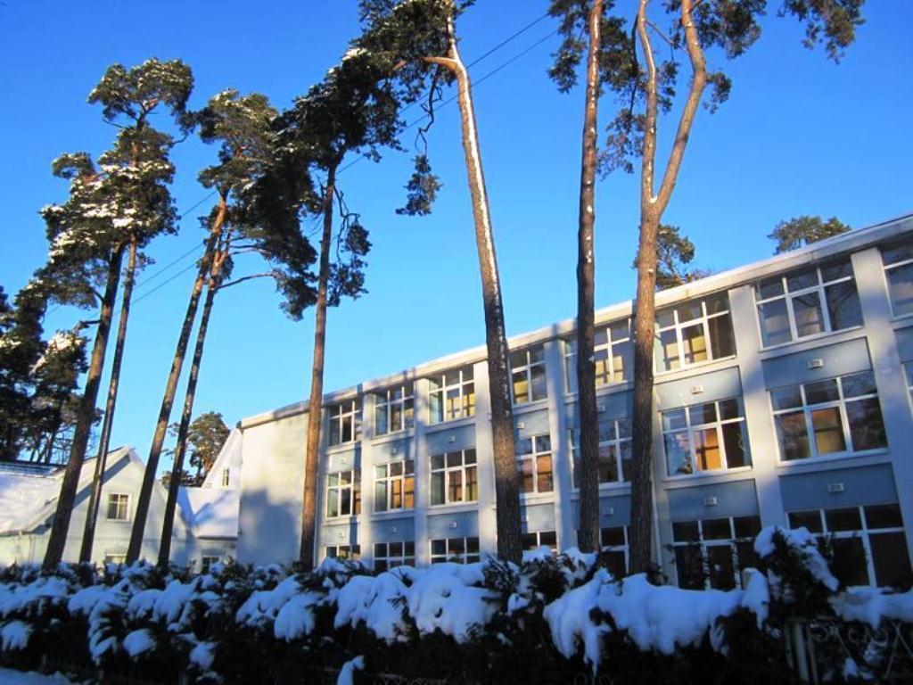 Good Stay Eiropa Hotel Economy Jūrkalne المظهر الخارجي الصورة
