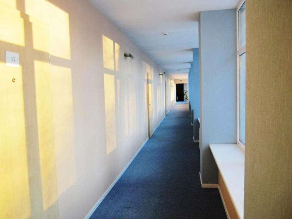 Good Stay Eiropa Hotel Economy Jūrkalne المظهر الخارجي الصورة